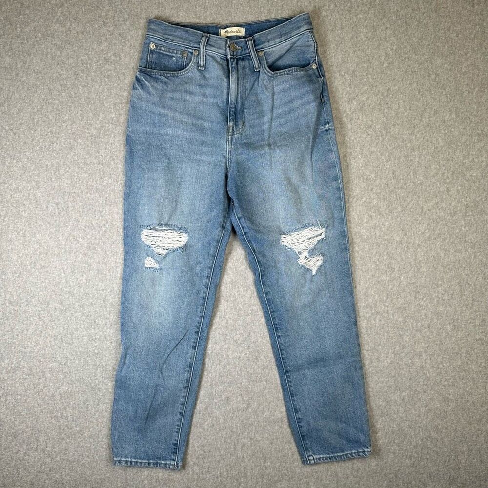 Madewell mom Jean women’s size 27 distressed light wash
